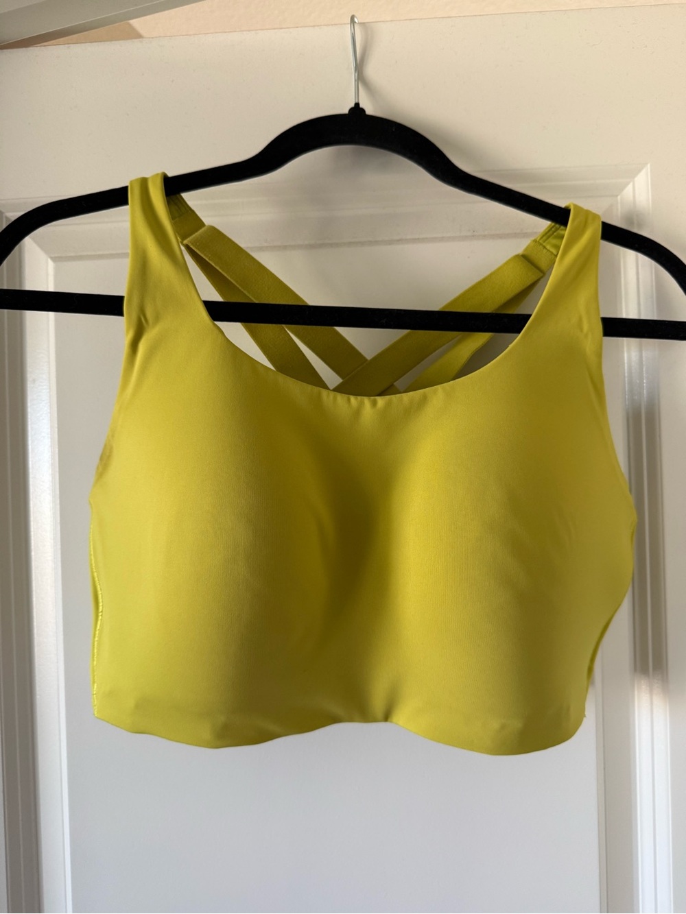 lululemon High Impact Energy Sports Bra - Neon Yellow Green